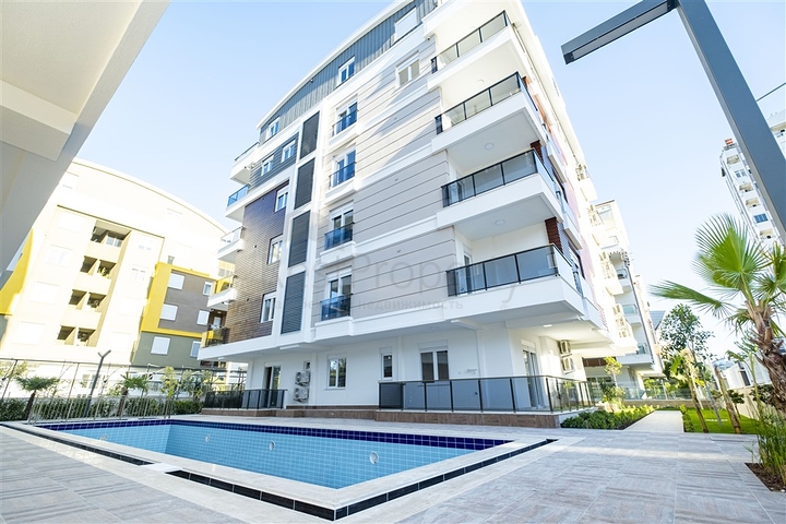 شقة 2 + 1 من المالك في ليمان كونيالتي