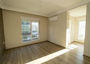 شقة 2 + 1 من المالك في ليمان كونيالتي