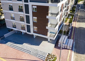 شقة 2 + 1 من المالك في ليمان كونيالتي