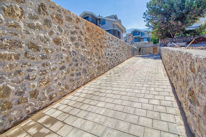 فيلا 5 + 1 في أوفاجيك فتحية