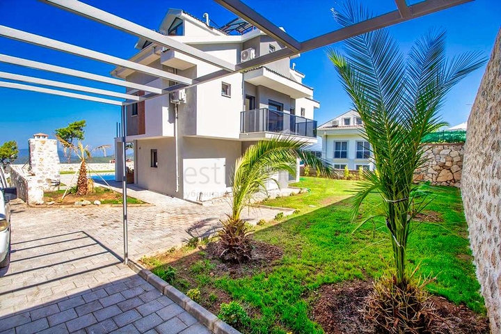 فيلا 5 + 1 في أوفاجيك فتحية