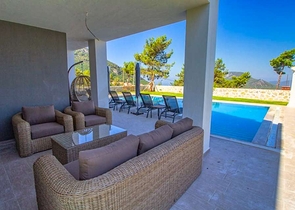 فيلا 5 + 1 في أوفاجيك فتحية