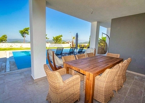 فيلا 5 + 1 في أوفاجيك فتحية