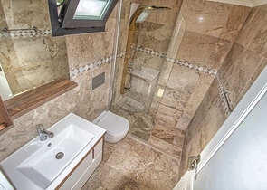 فيلا 5 + 1 في أوفاجيك فتحية