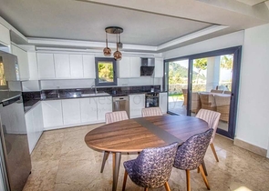 فيلا 5 + 1 في أوفاجيك فتحية