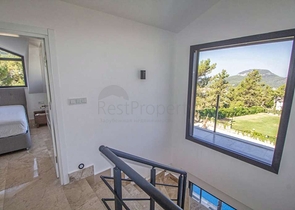 فيلا 5 + 1 في أوفاجيك فتحية