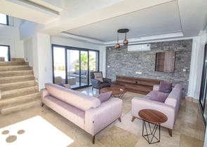 فيلا 5 + 1 في أوفاجيك فتحية