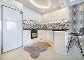 طابق مرتفع -شقة غرفة وصالة -مفروشة -في مهموتلار / الانيا