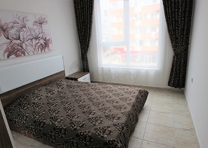 قريبة من البحر والخدمات -شقة جديدة 1+1 - في مهوتلار/ الانيا 