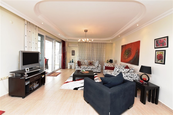 شقة عائلية ضمن مجمع سكني انيق في منطقة جيكجلي / الانيا 