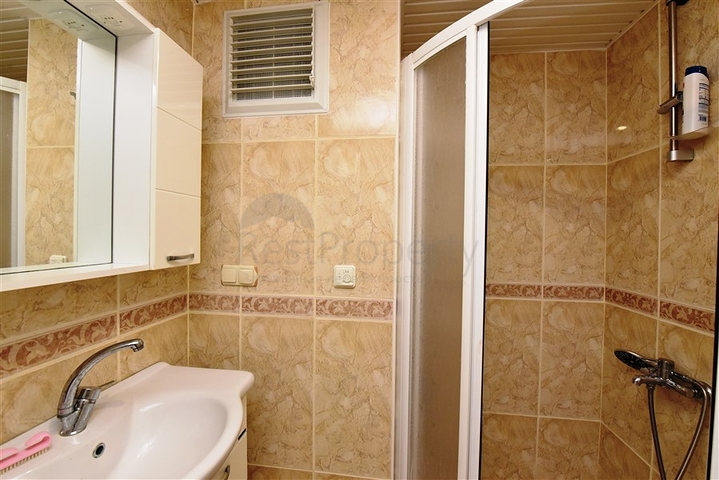 شقة عائلية ضمن مجمع سكني انيق في منطقة جيكجلي / الانيا 