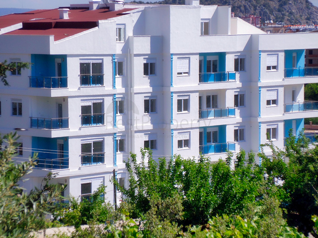 شقة 2 + 1 في مجمع في هورما كونيالتي