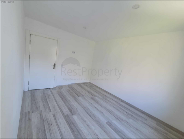 شقة 2 + 1 في مجمع في هورما كونيالتي