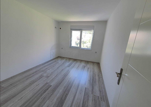 شقة 2 + 1 في مجمع في هورما كونيالتي