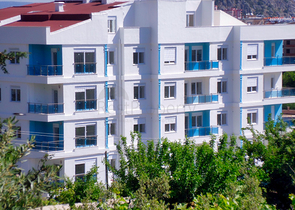 شقة 2 + 1 في مجمع في هورما كونيالتي