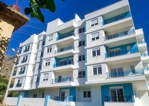 شقة 2 + 1 في مجمع في هورما كونيالتي