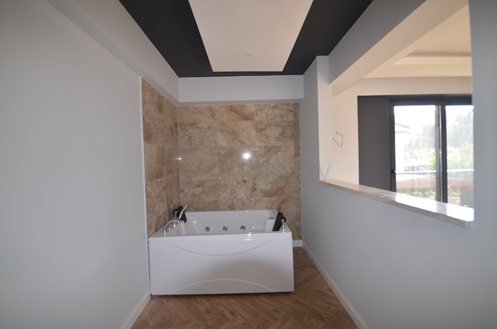 فيلا من 5 غرف نوم في هيسارونو فتحية