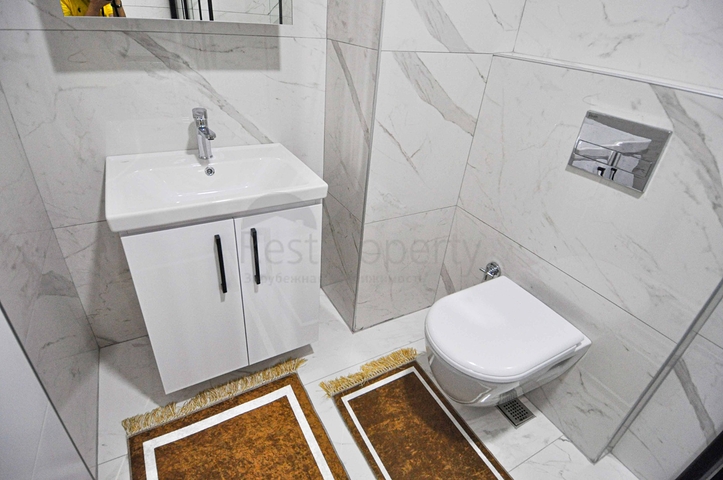 دوبلكس ارضية -ضمن مجمع حديث وانيق - تصميم 1+2- في كارجي جاك / الانيا 