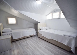 فيلا فسيحة 6 + 1 مع مسبح خاص في فتحية