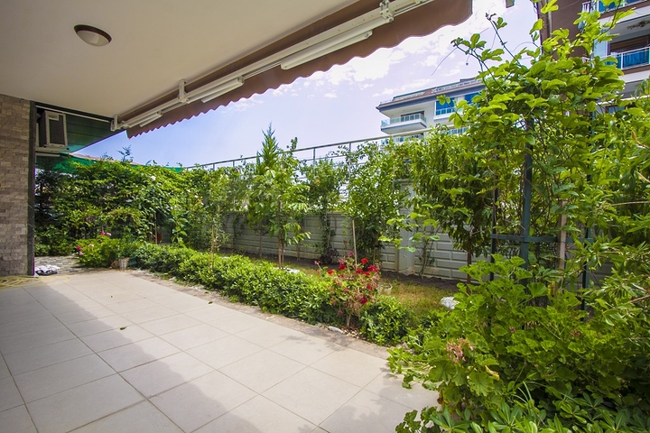 دوبلكس ارضية -تصميم 1+3 - في كاسنل / الانيا 