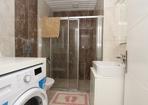 دوبلكس ارضية -تصميم 1+3 - في كاسنل / الانيا 