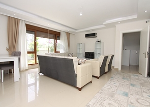 دوبلكس ارضية -تصميم 1+3 - في كاسنل / الانيا 