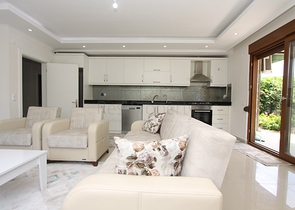 دوبلكس ارضية -تصميم 1+3 - في كاسنل / الانيا 