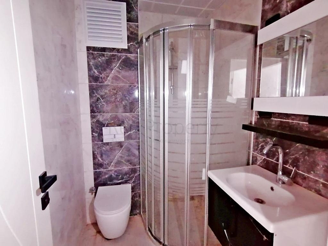 سعر مناسب -شقة جديدة - تصميم غرفة وصالة -مع الاثاث -في مهموتلار / الانيا 