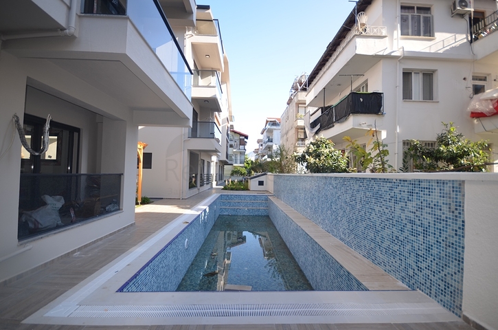 شقة 2 + 1 في مجمع بالقرب من وسط المدينة