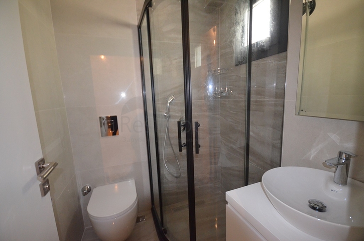 شقة 2 + 1 في مجمع بالقرب من وسط المدينة