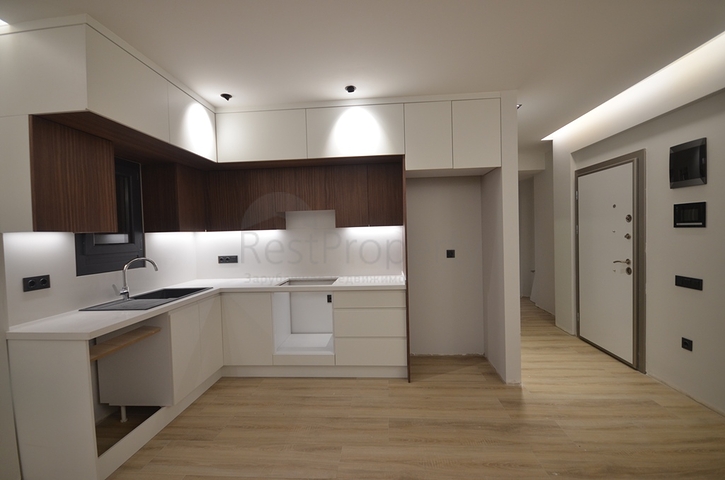 شقة 2 + 1 في مجمع بالقرب من وسط المدينة