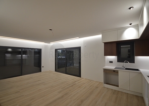 شقة 2 + 1 في مجمع بالقرب من وسط المدينة