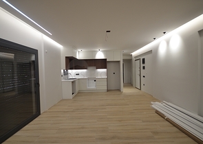 شقة 2 + 1 في مجمع بالقرب من وسط المدينة