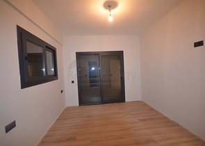 شقة 2 + 1 في مجمع بالقرب من وسط المدينة