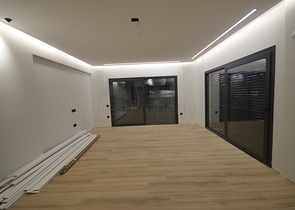 شقة 2 + 1 في مجمع بالقرب من وسط المدينة