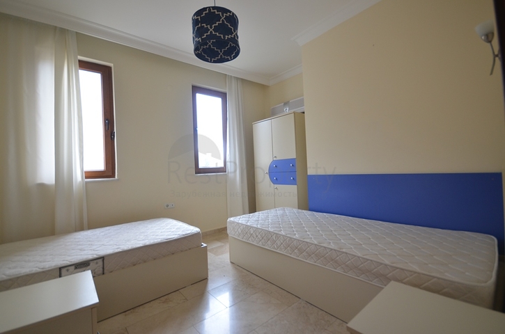 فيلا مكونة من 4 غرف نوم في أوفاجيك فتحية