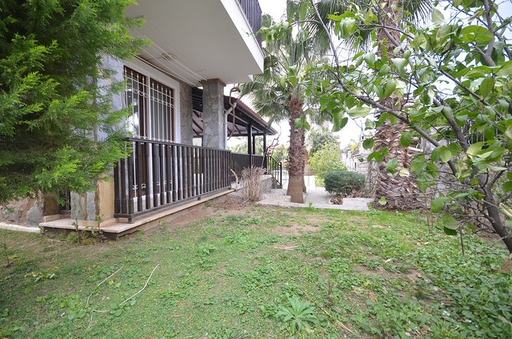 فيلا مكونة من 4 غرف نوم في أوفاجيك فتحية