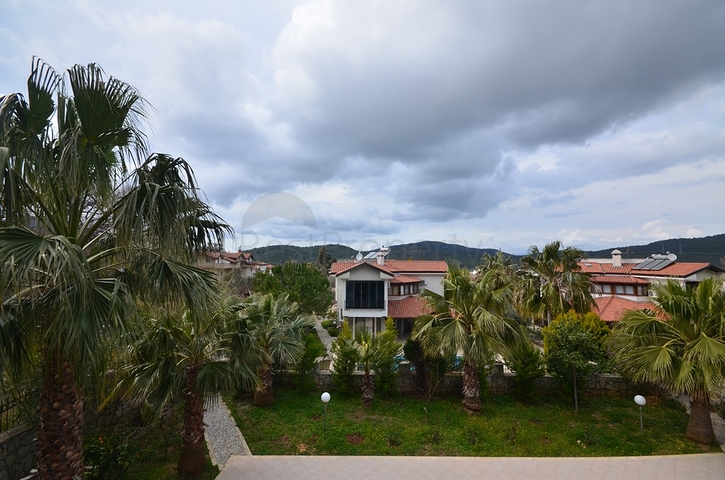 فيلا مكونة من 4 غرف نوم في أوفاجيك فتحية