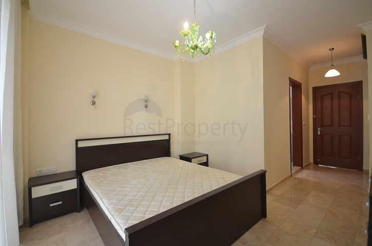 فيلا مكونة من 4 غرف نوم في أوفاجيك فتحية