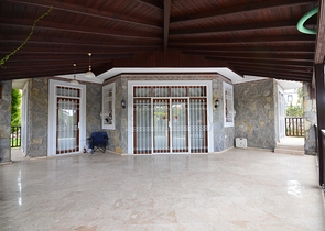 فيلا مكونة من 4 غرف نوم في أوفاجيك فتحية