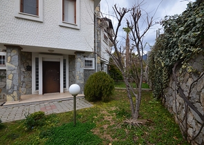 فيلا مكونة من 4 غرف نوم في أوفاجيك فتحية