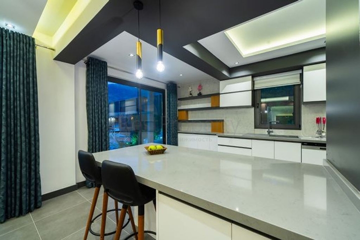 فيلا فاخرة مع 3 غرف نوم في Ovacik