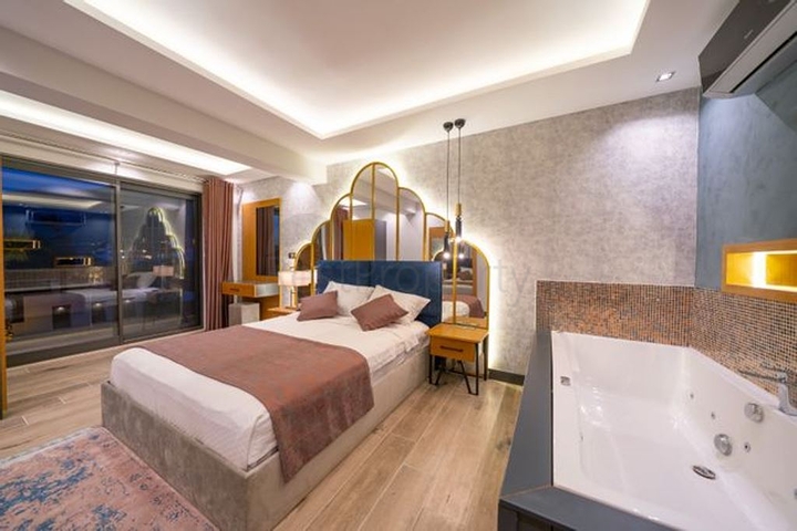 فيلا فاخرة مع 3 غرف نوم في Ovacik