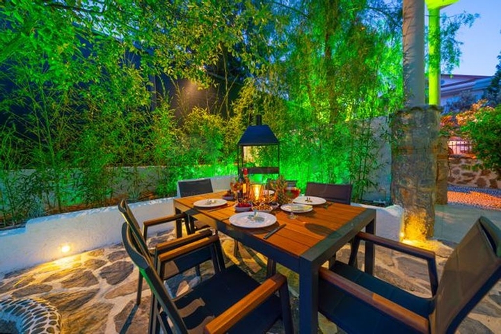 فيلا فاخرة مع 3 غرف نوم في Ovacik