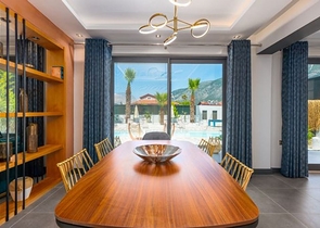 فيلا فاخرة مع 3 غرف نوم في Ovacik