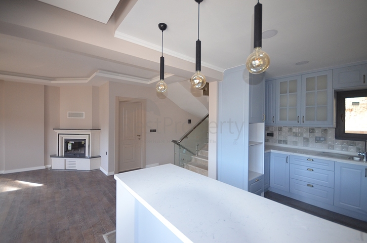 فيلا منفصلة مع 4 غرف نوم في Gecek