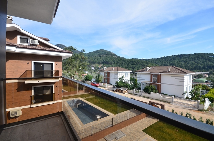 فيلا منفصلة مع 4 غرف نوم في Gecek