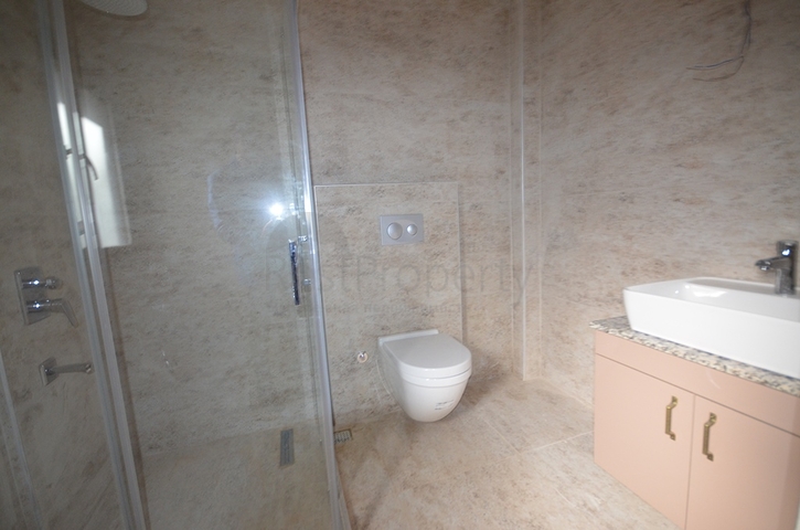 فيلا منفصلة مع 4 غرف نوم في Gecek