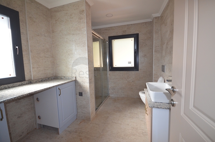 فيلا منفصلة مع 4 غرف نوم في Gecek