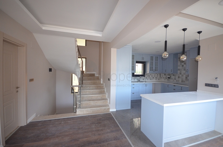 فيلا منفصلة مع 4 غرف نوم في Gecek